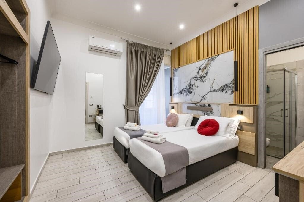 Готель Bella Napoli 3*