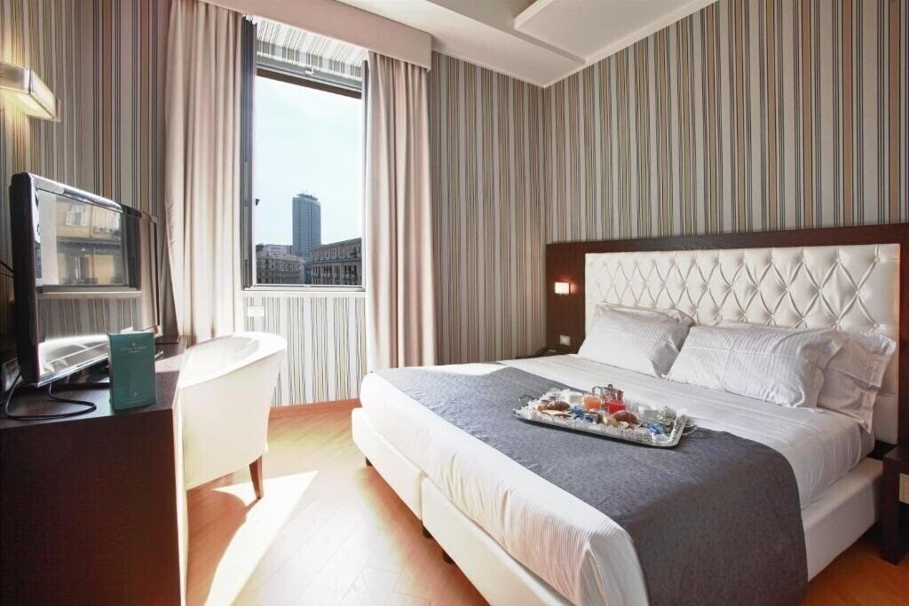 Фото Hotel Naples 4*