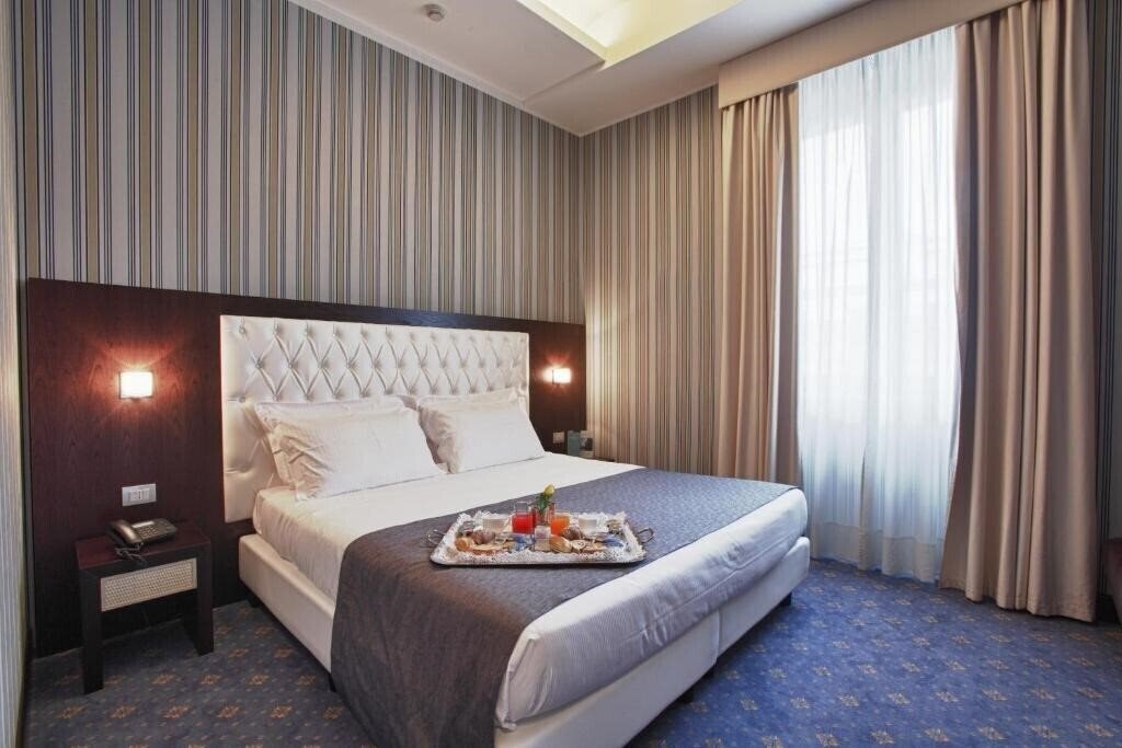 Картинка Hotel Naples 4*