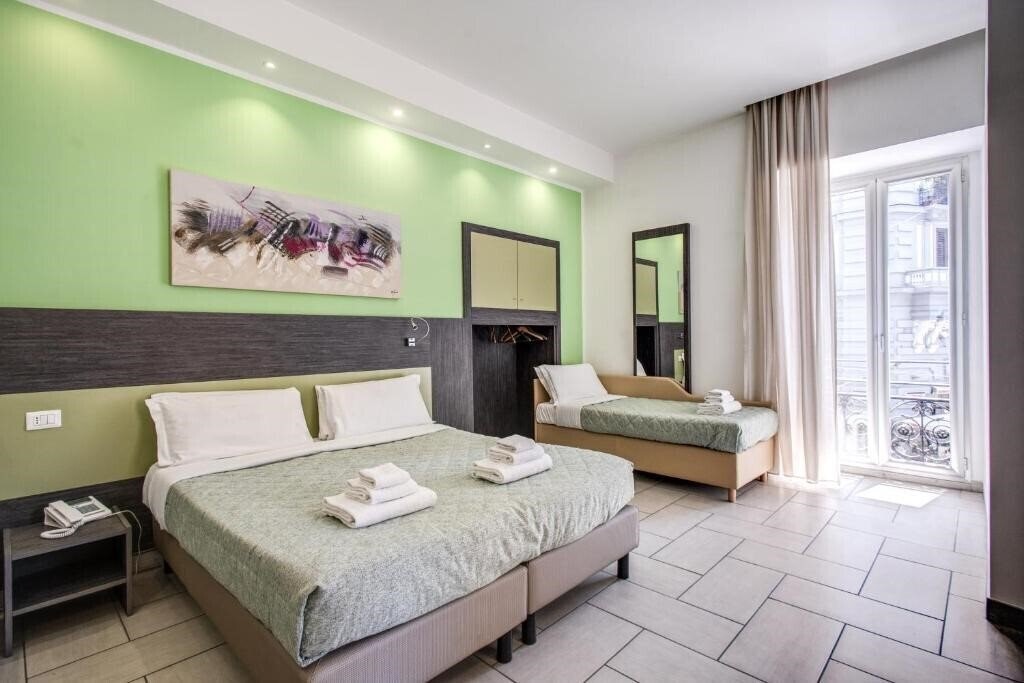 Картинка Napoli Suite 3*