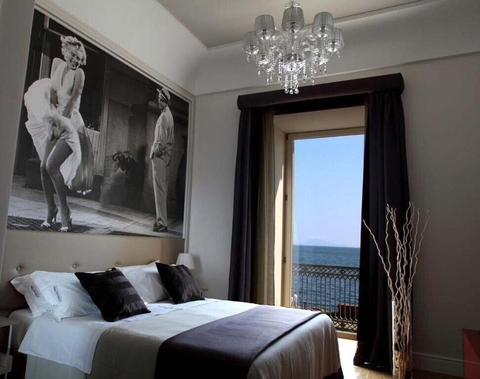 Картинка Partenope Relais 4*