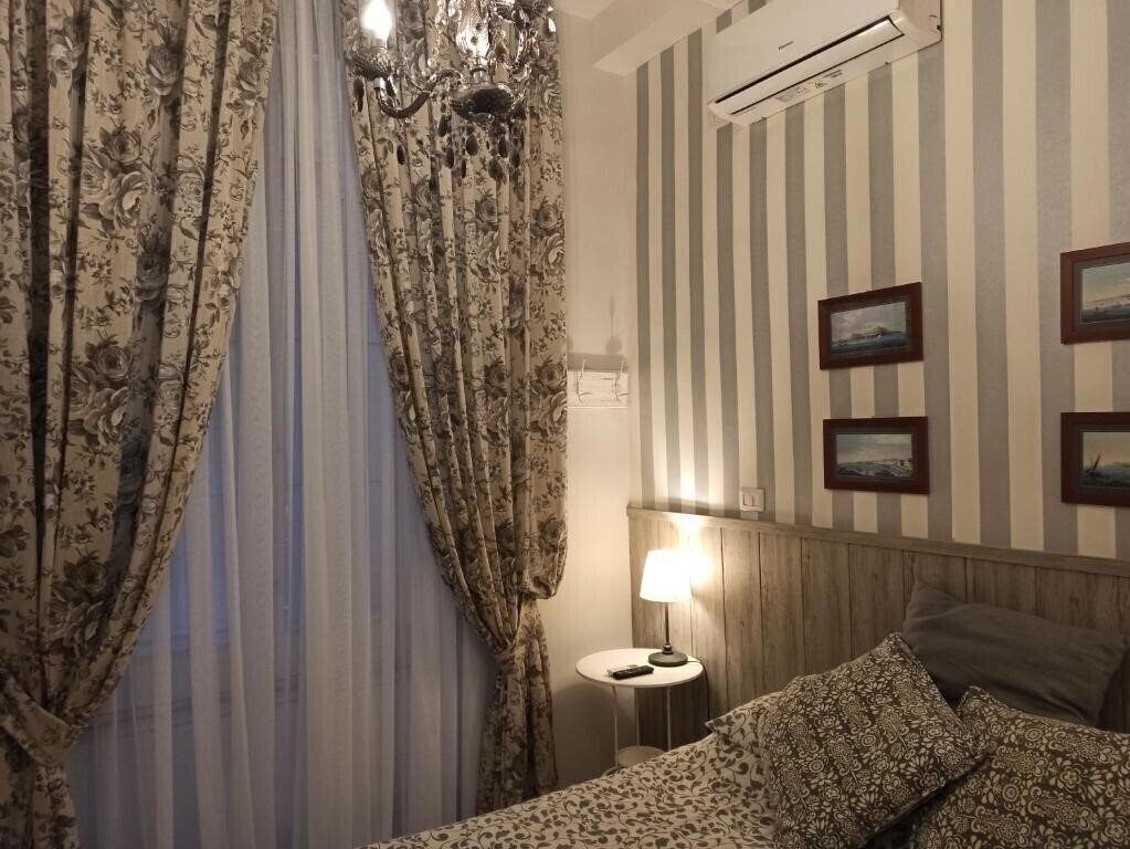 Зображення B&B dei Decumani di Napoli 3*