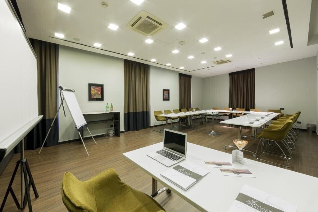 Картинка Palazzo Salgar 4*