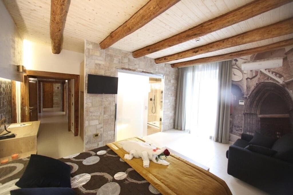 Отель Relais Piazza Del Plebiscito 2*