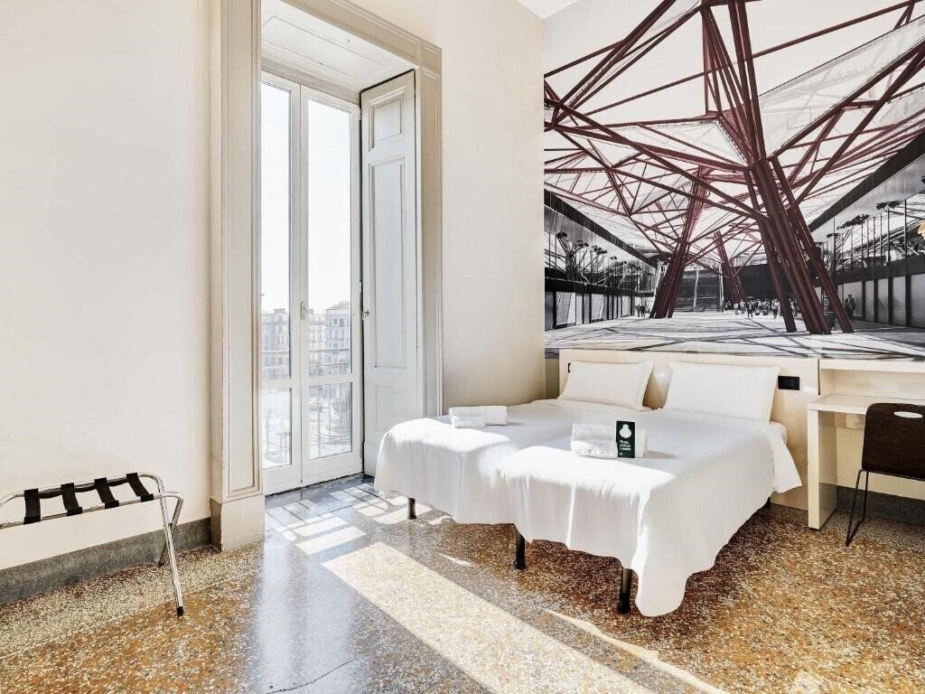 Картинка B&B Hotel Napoli 3*