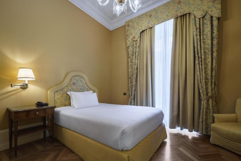 Картинка Eurostars Excelsior Napoli 4*
