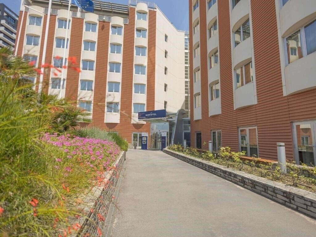 Фото Novotel Salerno Est Arechi 4*