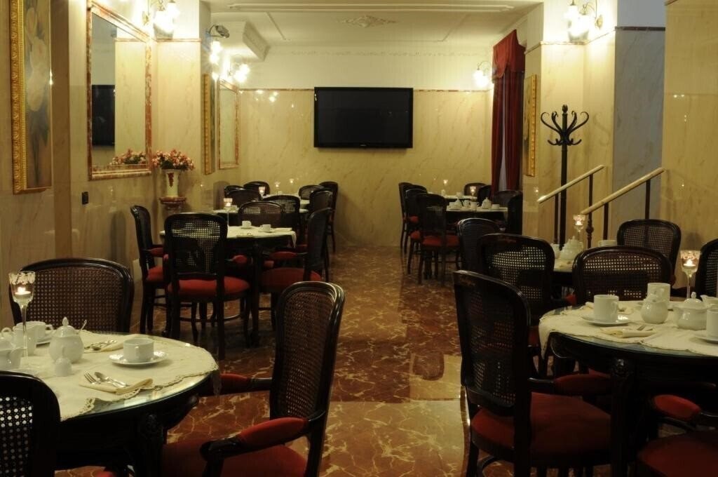 Фотография Hotel Villa Maria Napoli 4*