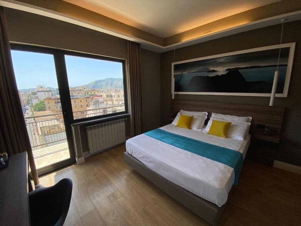 Отель 7th Floor Suite 3*