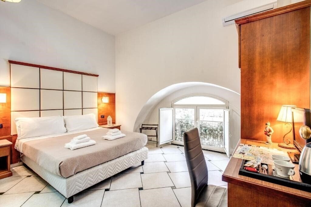 Фотографія Hotel Garibaldi 3*