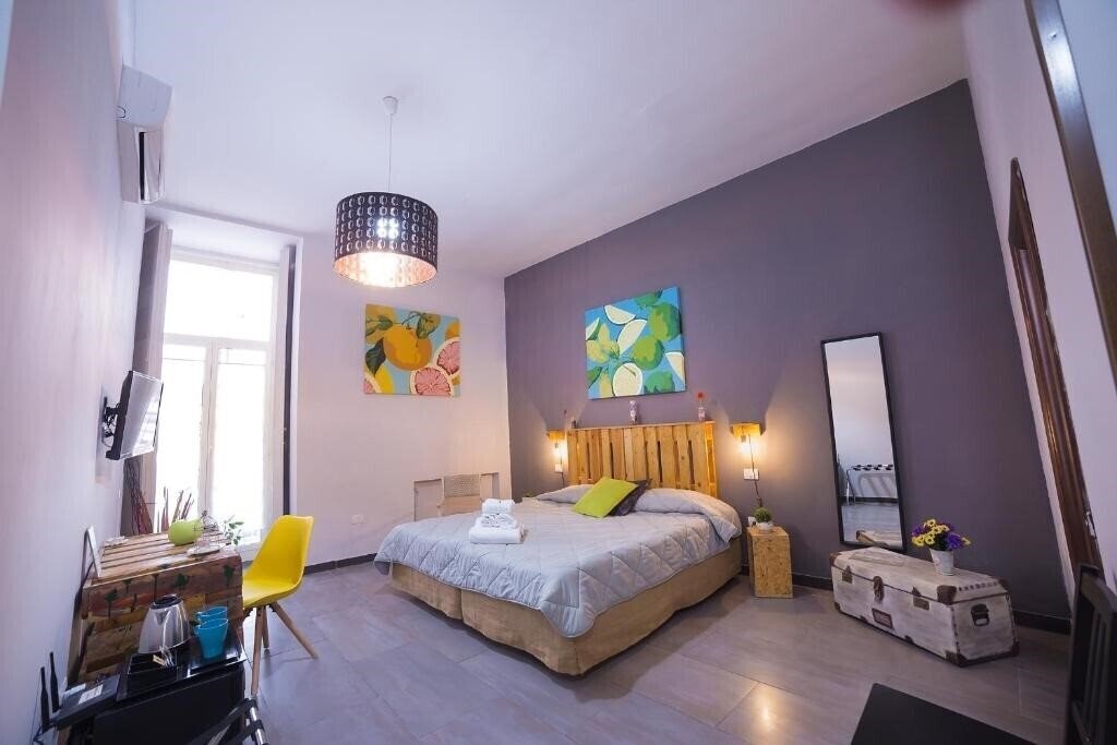 Готель B&B Le 4 Stagioni Dante’s Suites 3*