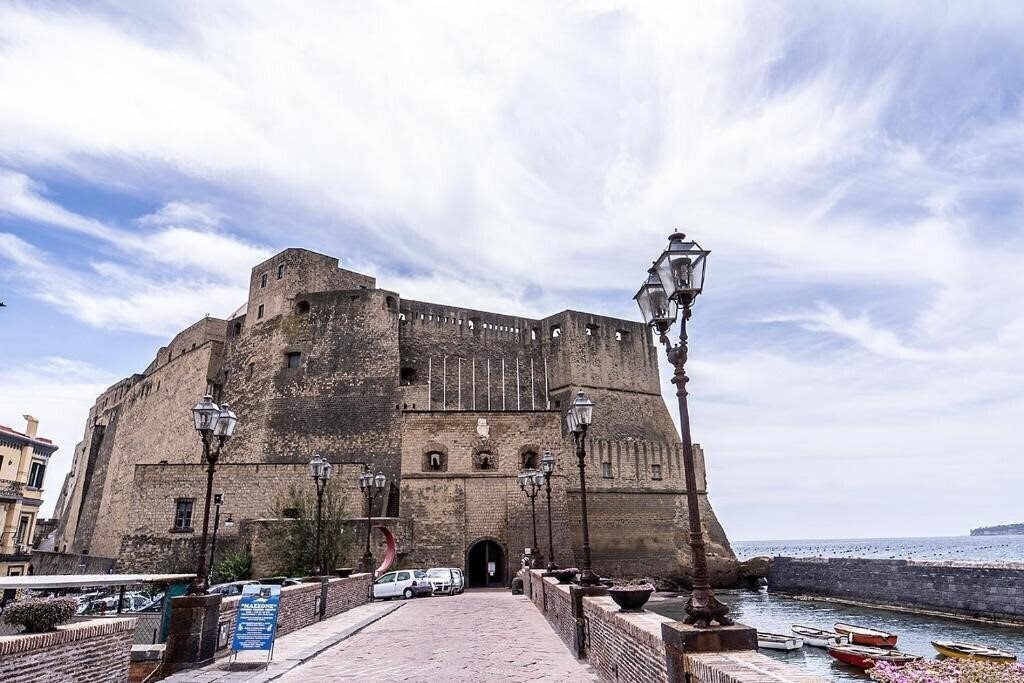 Картинка B&B Le 4 Stagioni Dante’s Suites 3*