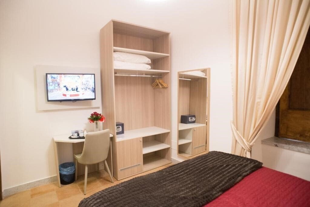 Картинка B&B Napoli Milionaria 3*