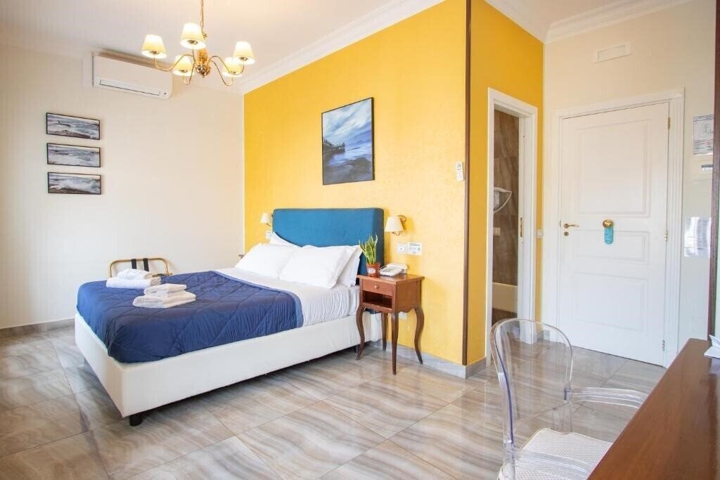 Фото B&B Neapolitantrips 3*