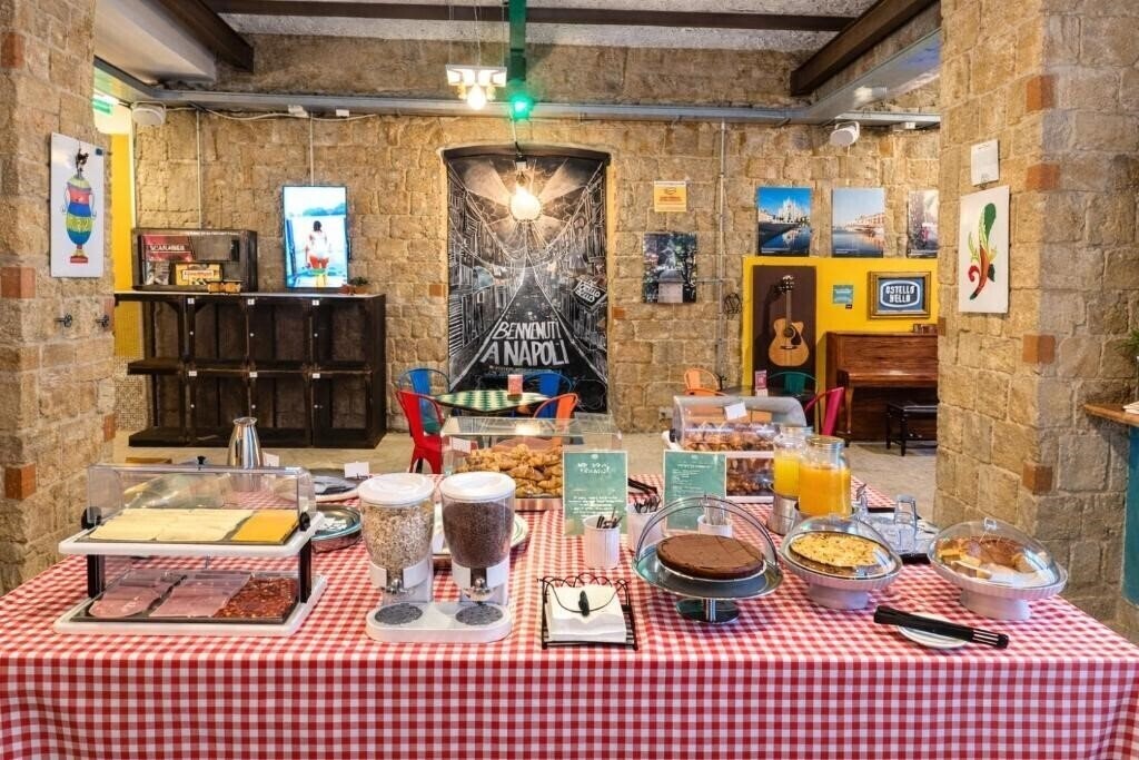 Фотография B&B Neapolitantrips 3*