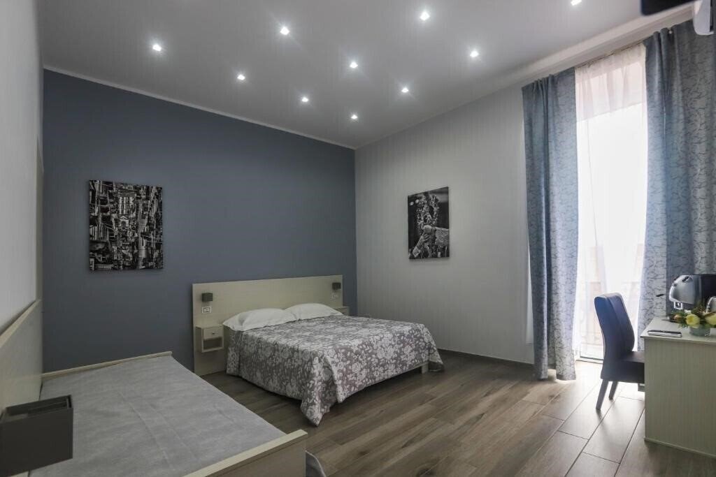 Картинка I Decumani 4*