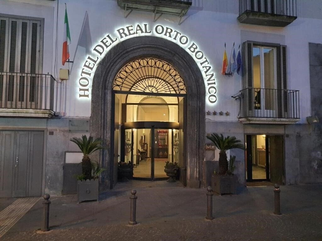 Отель Del Real Orto Botanico 4*