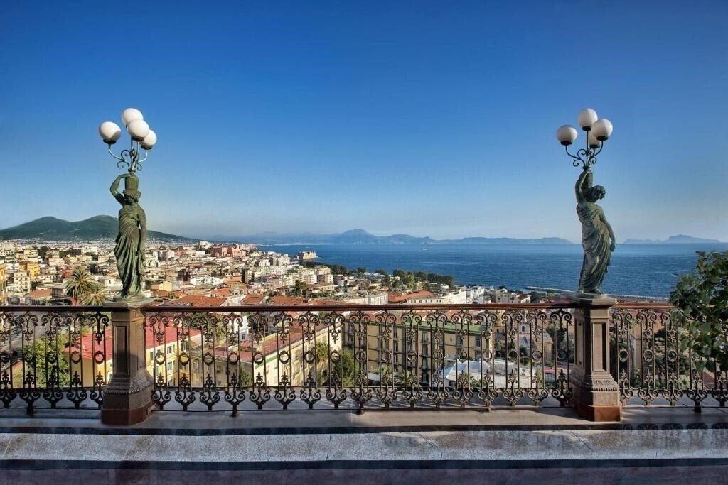 Готель Grand Hotel Parkers 5*