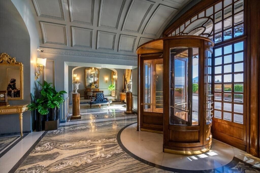 Картинка Grand Hotel Parkers 5*