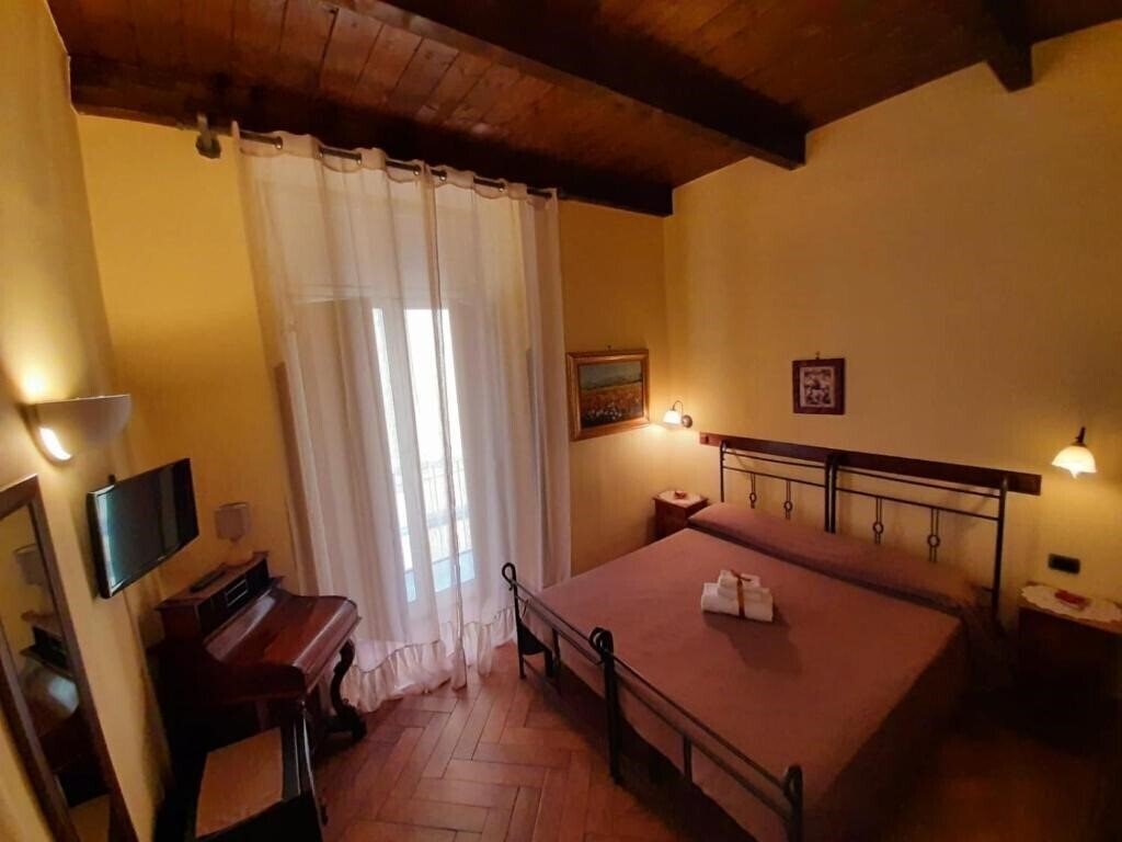 Отель Cavour 3*