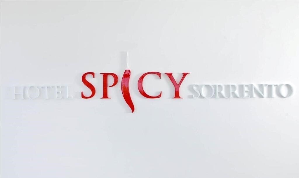 Фото Hotel Spicy Sorrento 3*