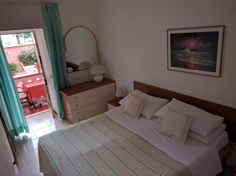 Готель Casa Nicola 2*