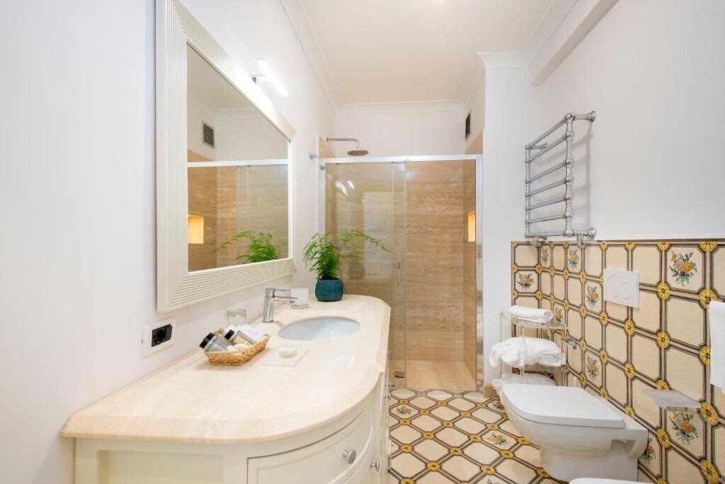 Картинка Albergo La Reginella & O'Pignatiello 4*