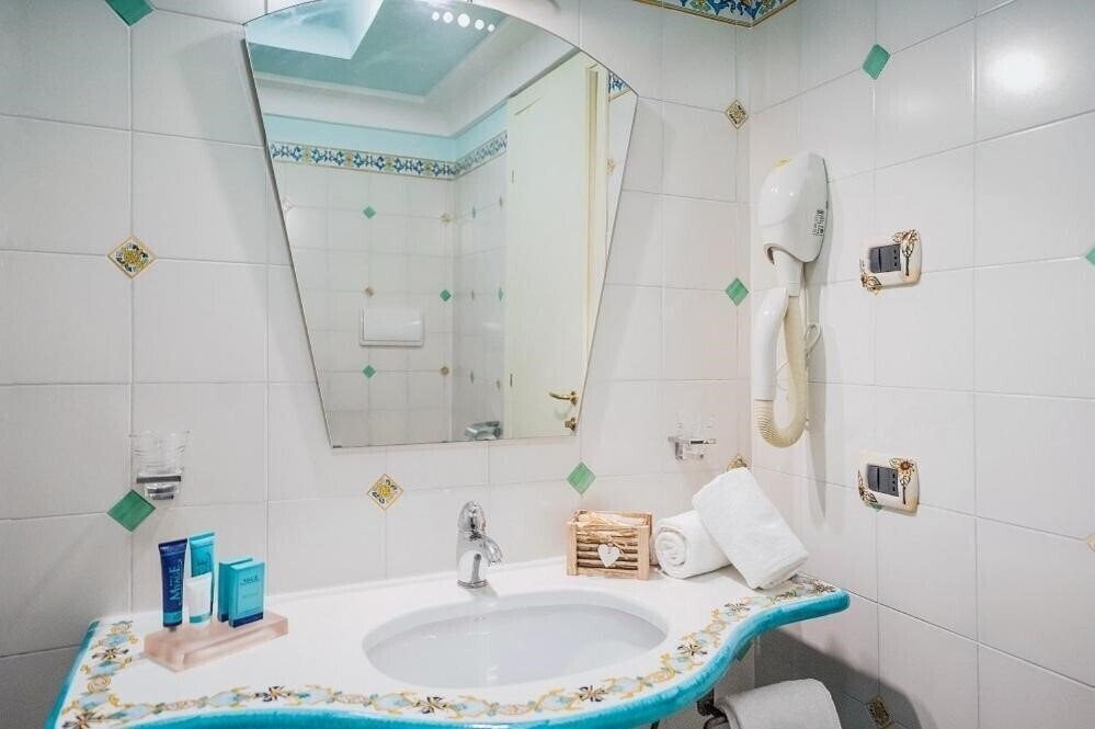 Фото Hotel Myage 4*
