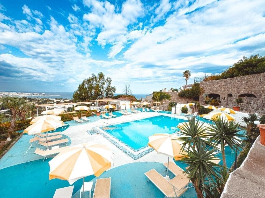 Отель Parco Dei Principi 5*