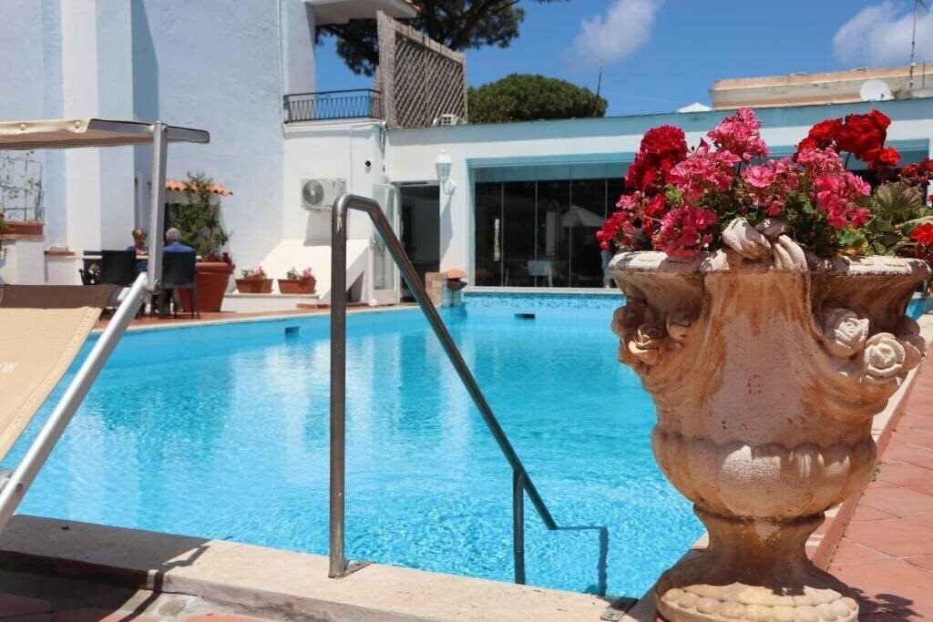 Фотографія Lord Byron 3*