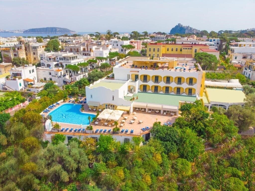 Готель Felix Terme 4*