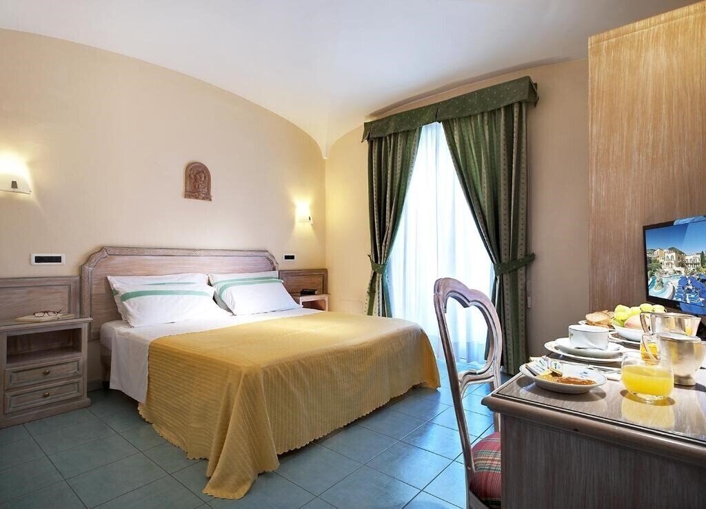 Картинка Royal Terme 4*