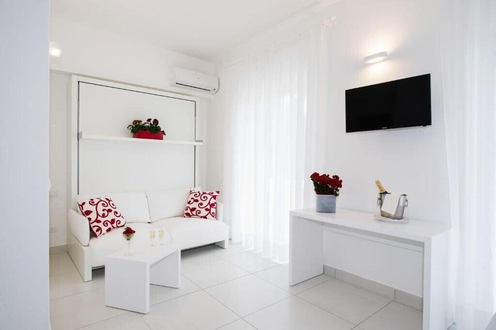 Картинка San Francesco Natura & Benessere (Forio) 4*