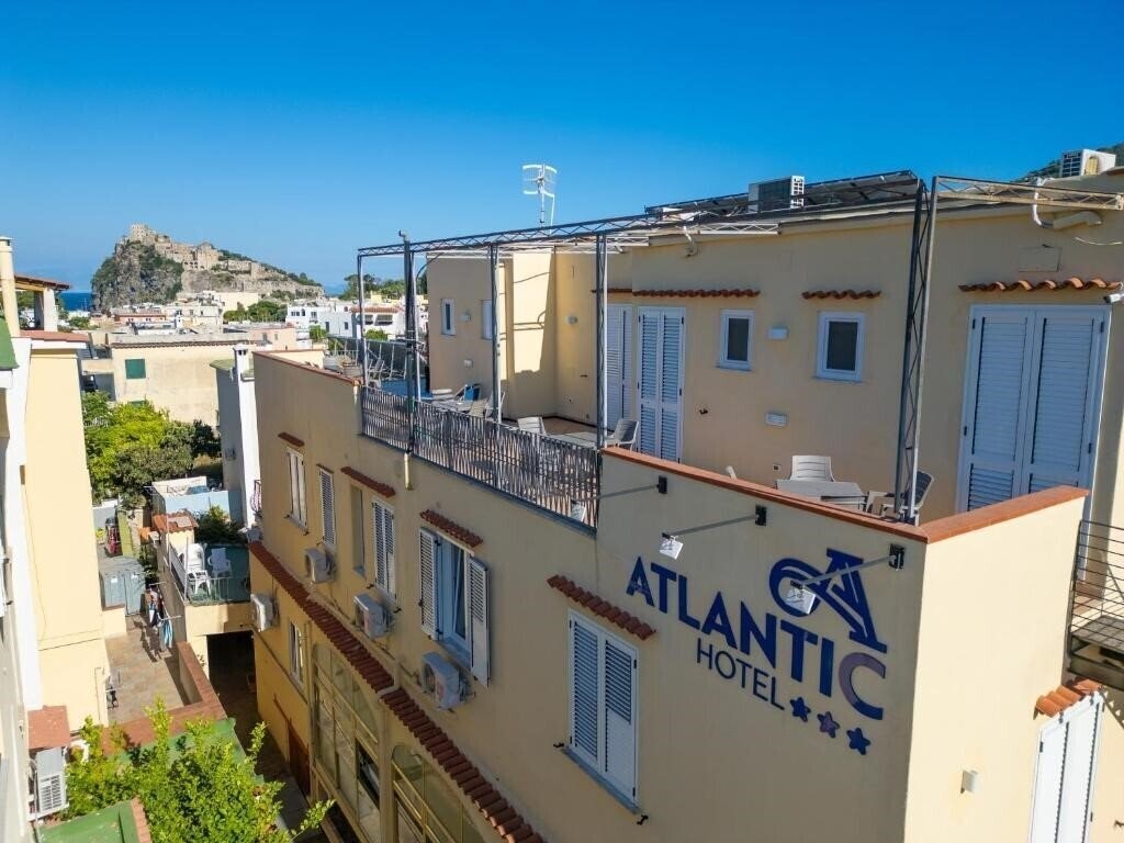 Отель Albergo Atlantic 3*