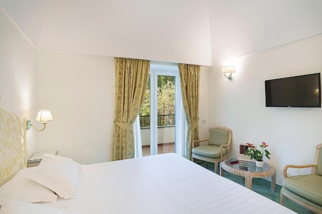 Картинка Grand Hotel Il Moresco 5*