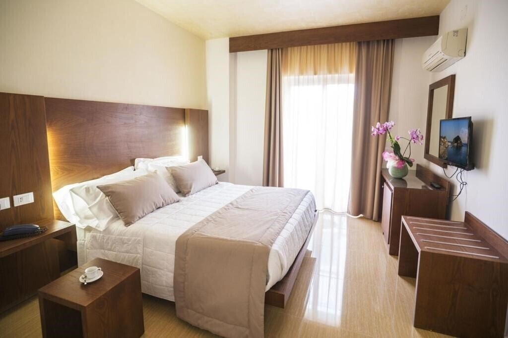Фото Bristol Terme 3*