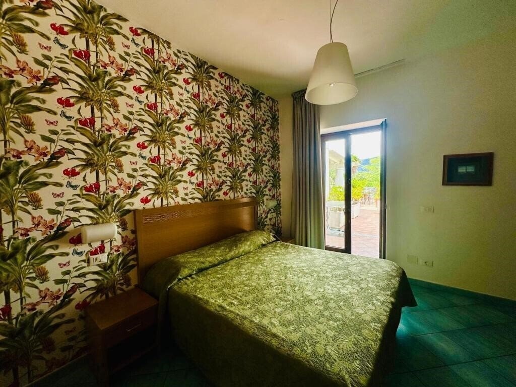 Зображення Ideal 3*