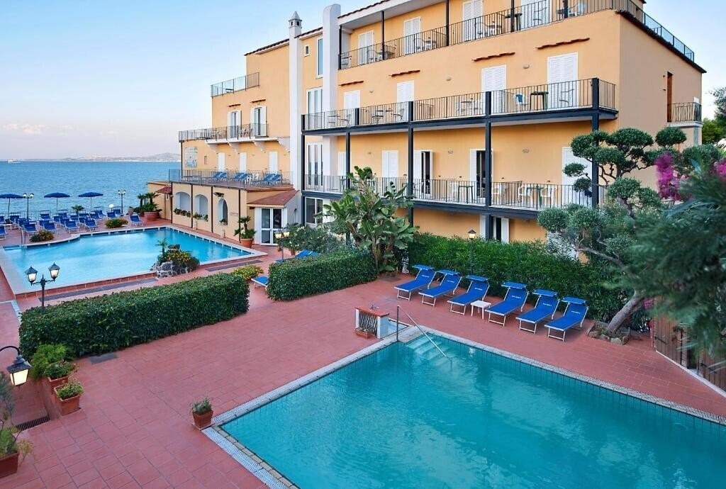 Готель Parco Aurora Terme 4*