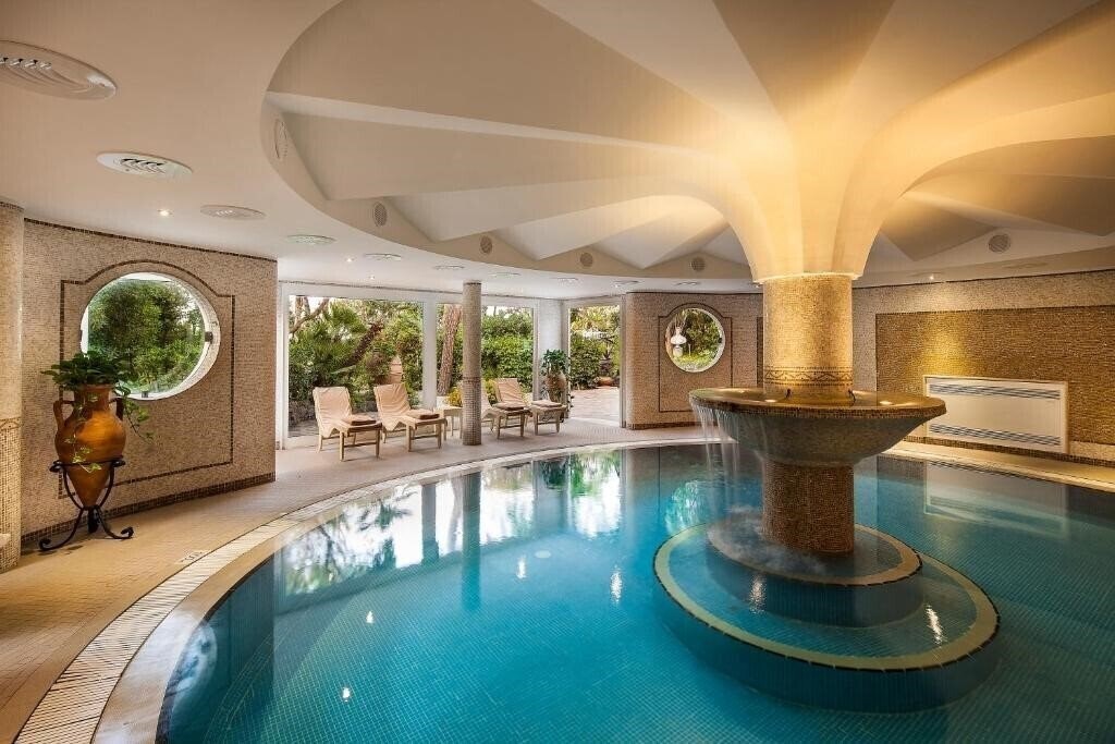 Изображение Grand Hotel Excelsior 5*