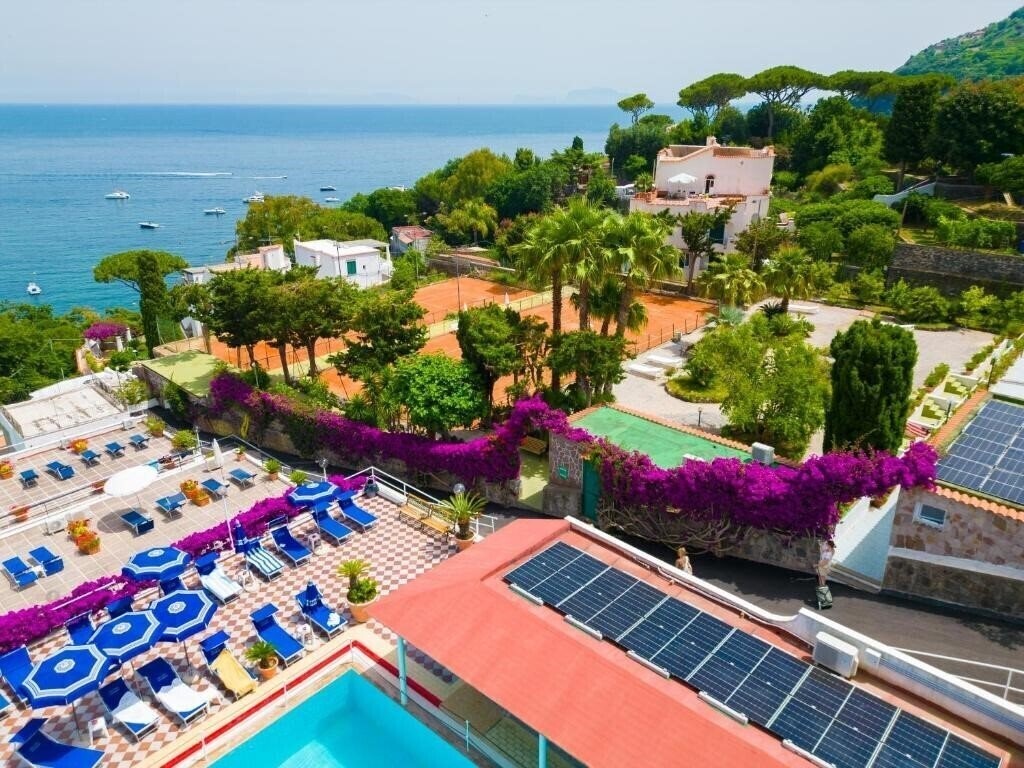 Фотографія Parco Cartaromana 3*