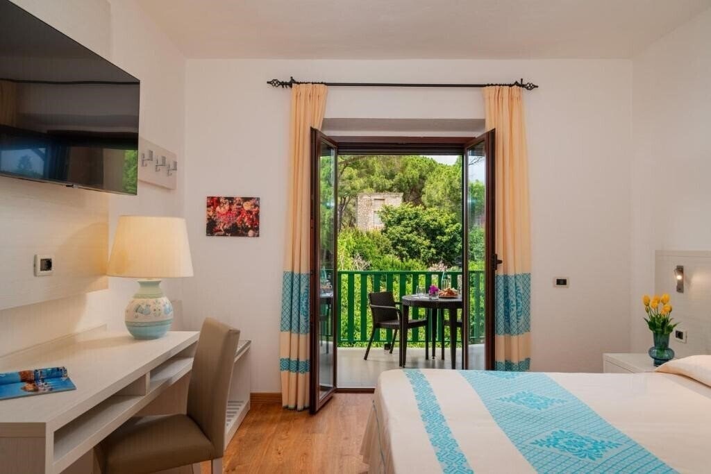 Фотографія Hotel Dei Pini 4*