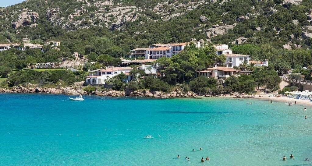 Готель Hotel La Bisaccia 4*