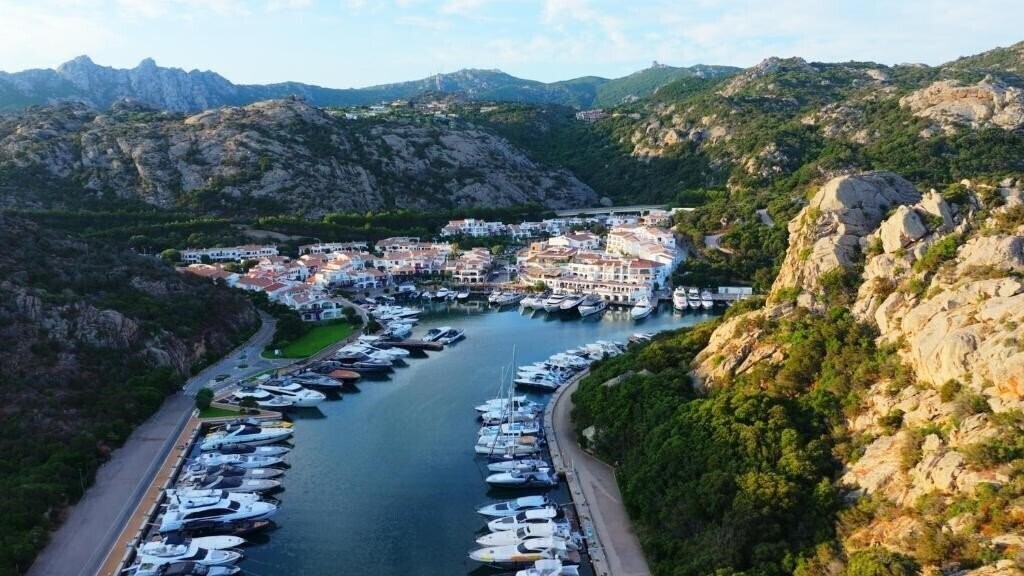 Картинка W Sardinia - Poltu Quatu 5*