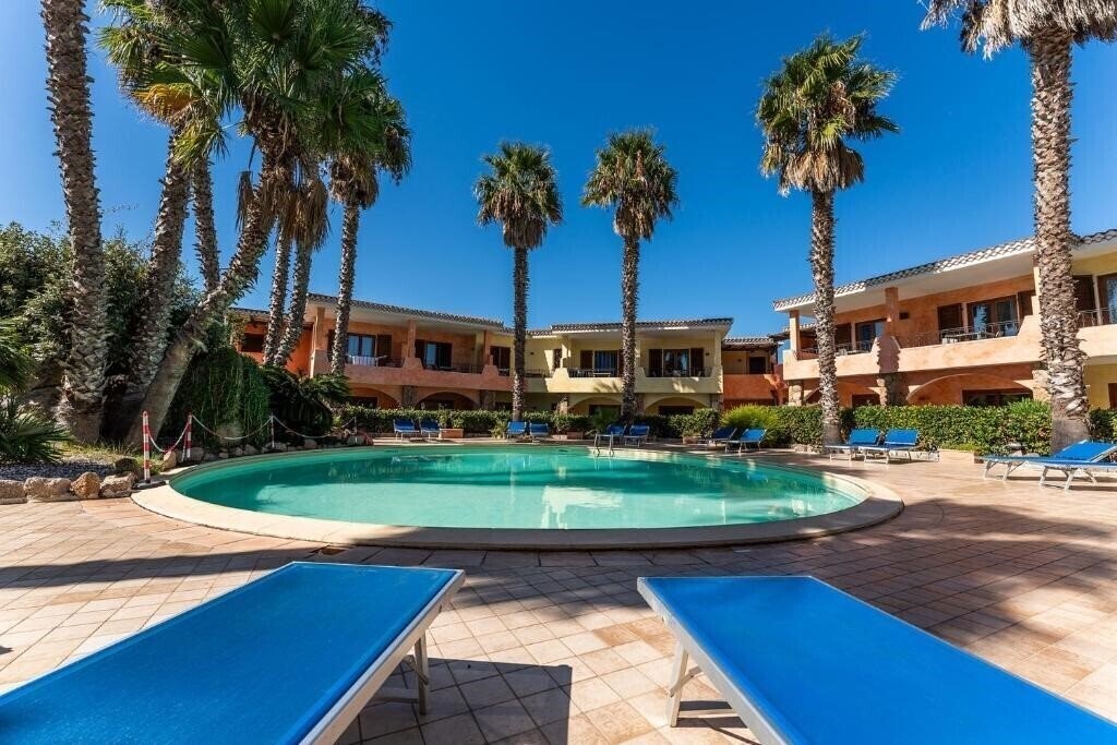 Готель Palau Green Village 4*