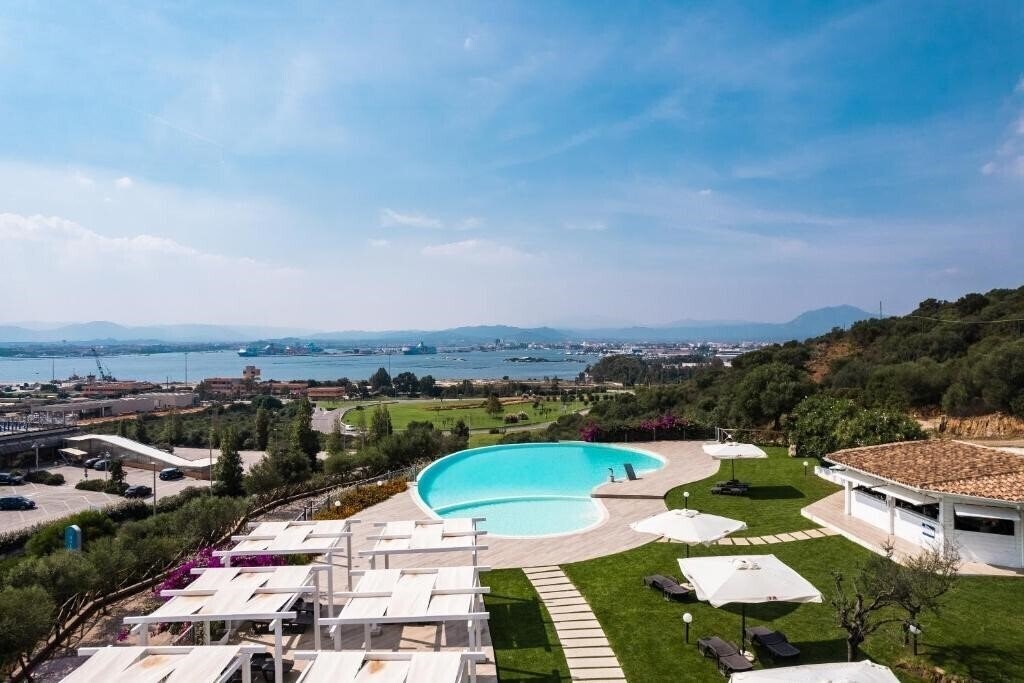 Фото Hotel dP Olbia - Sardinia 4*