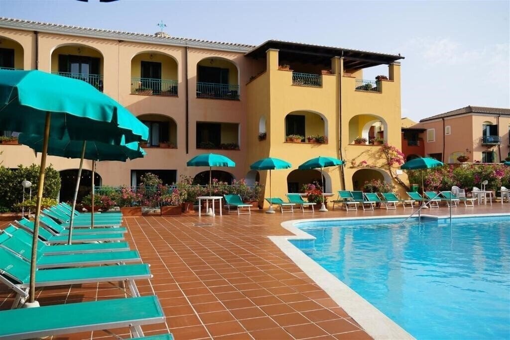 Картинка Club Hotel Torre Moresca 4*