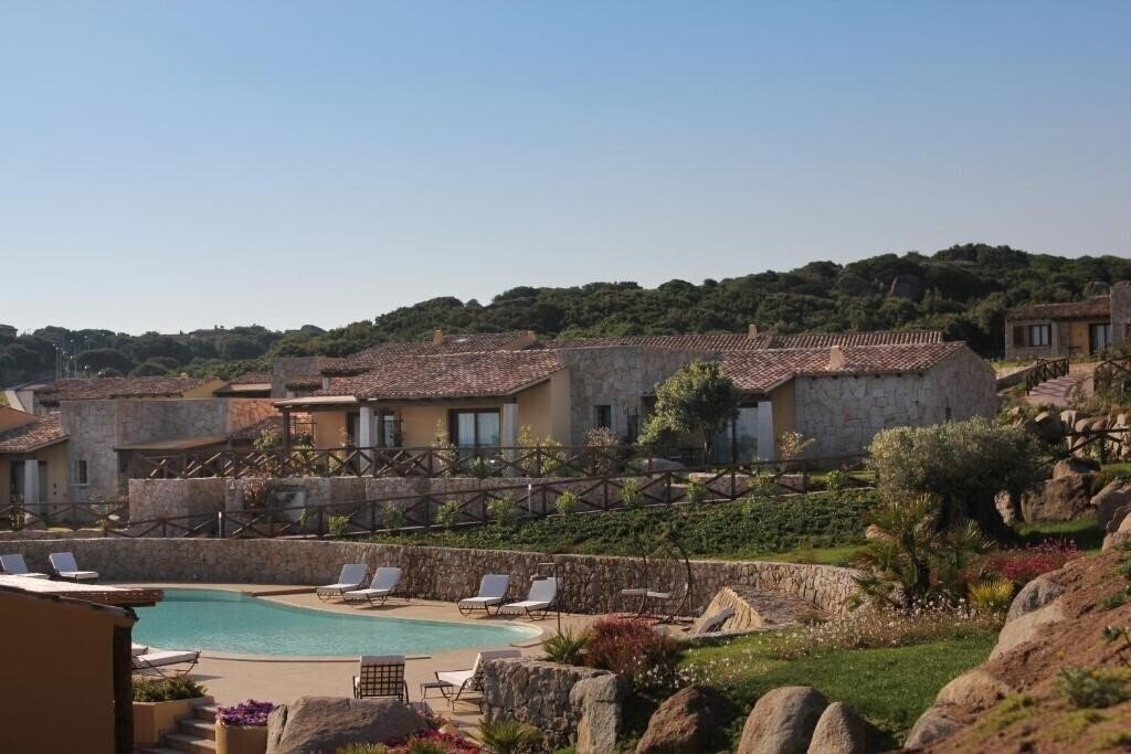 Картинка Punta Falcone Resort 4*