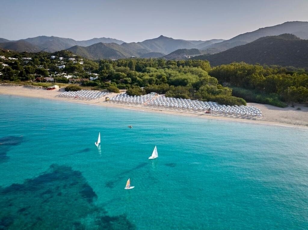 Отель Calaserena Resort 4*