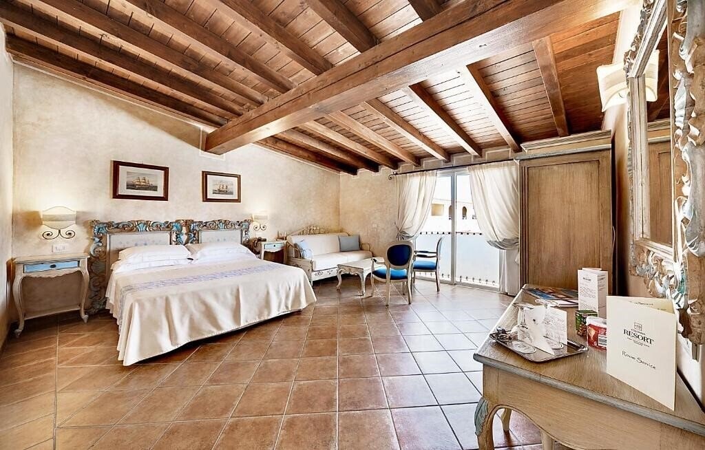 Фото Colonna Resort 5*