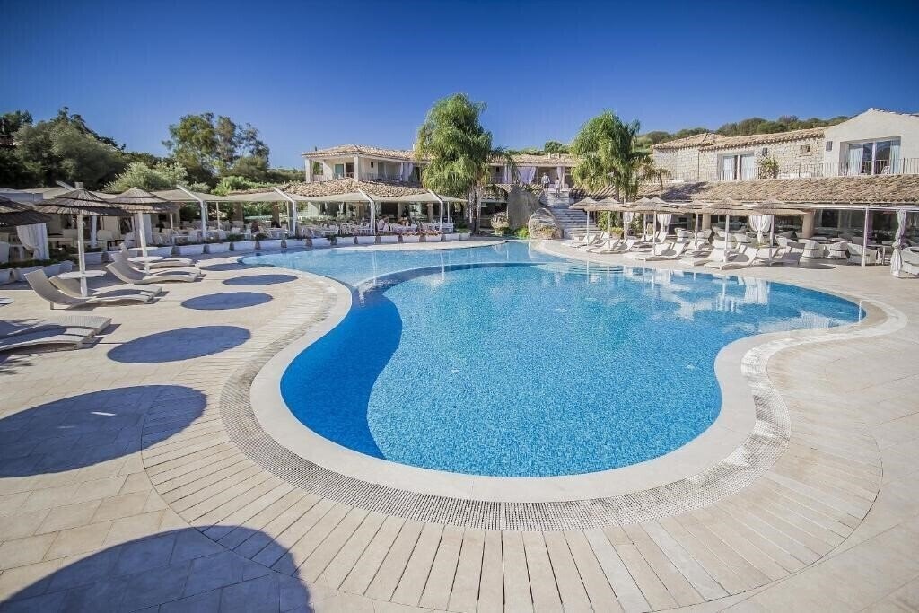Готель Villas Resort 4*